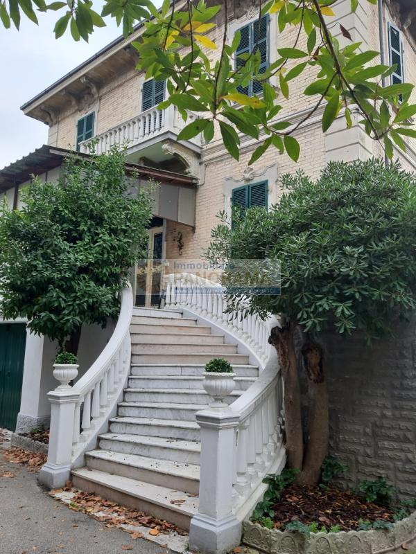Rif. ACV121 Villa in vendita a San Benedetto del Tronto