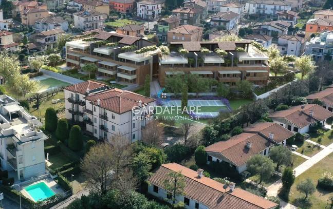 Property on the lake Garda